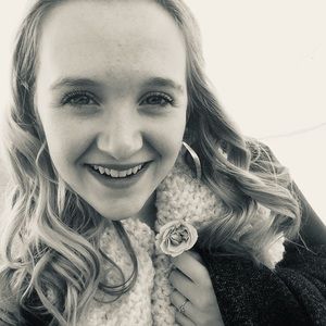 Meet your Posher, Juliana